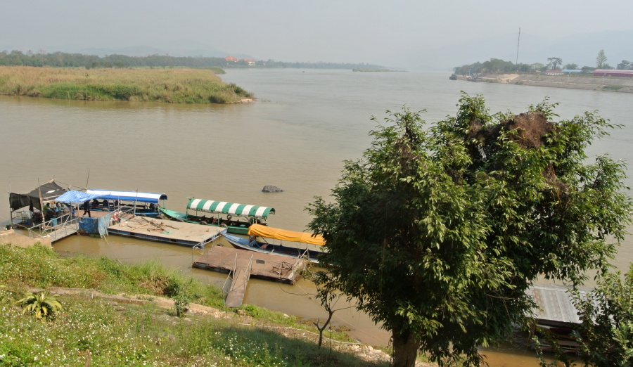 50. Řeka Mekong s přítokem