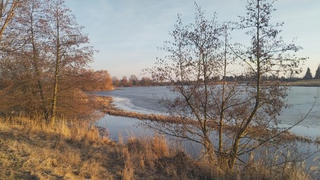 13 Neděle u rybníka Ostrovec