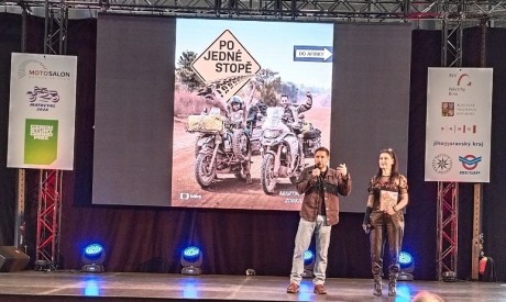 28 Projekt nekončí, projekt bude letos pojkračovat v USA.