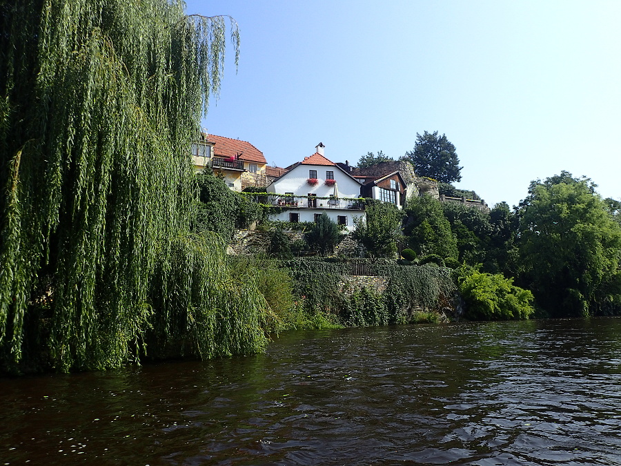 29 Přes Český Krumlov jsme dojeli až do Boršova