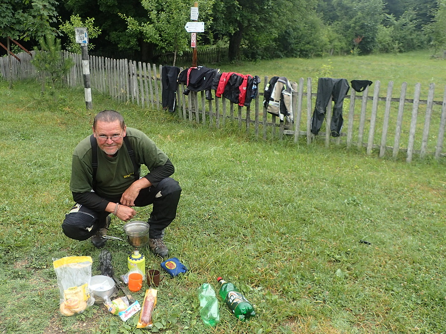 22 Motorku v lese 3 hodiny nenecháme