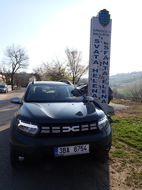 099 Každé naše auto i motorka se tu fotily. No možná skoro každé.