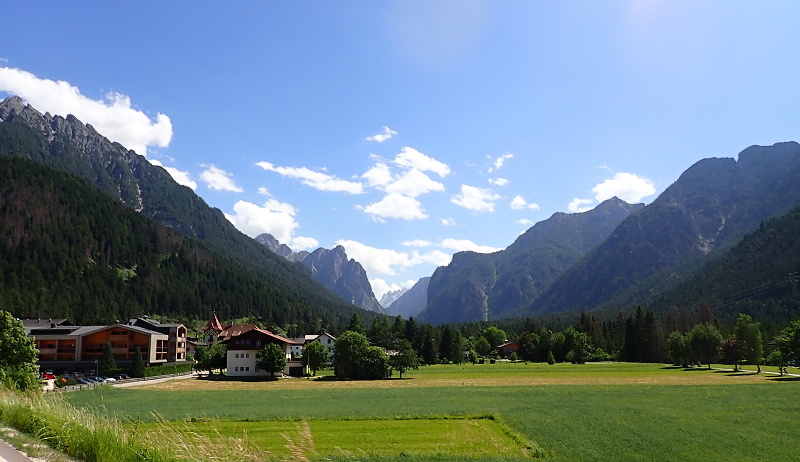 16 Přes Lienzské Dolomity do Itálie.