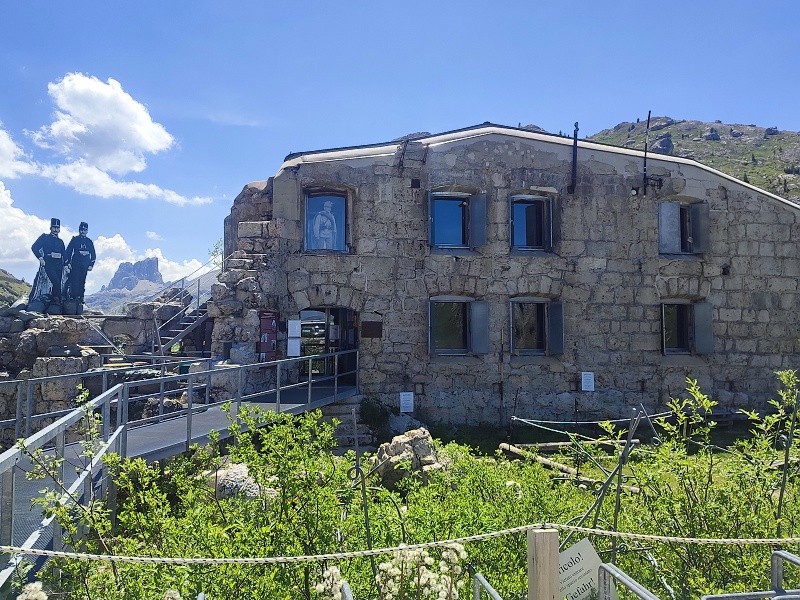 30 Muzeum v sedle Valparola