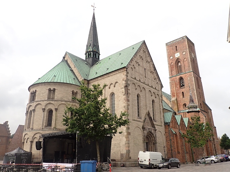 34 Katedrála v Ribe, původně z 12. století