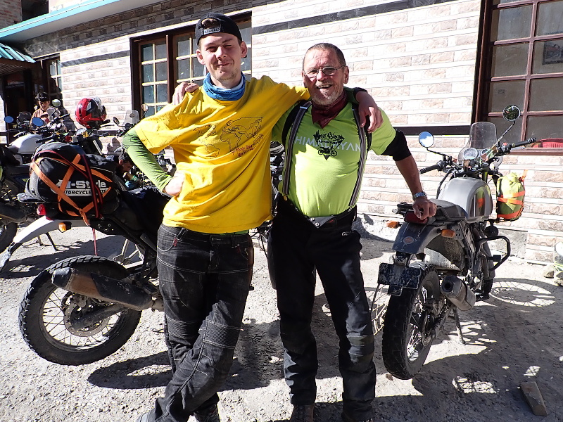 74 Po cca 140 km ubytko v Keylongu.