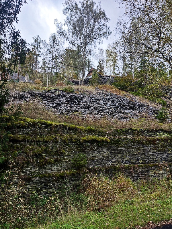 09 Vede tudy Břidlicová naučná stezka.