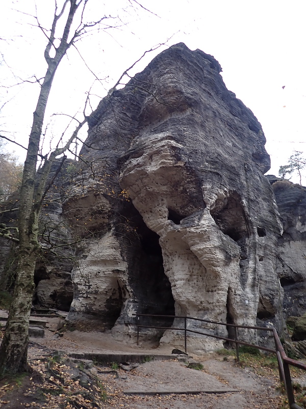 30 Všude jsou roztodivné tvary.