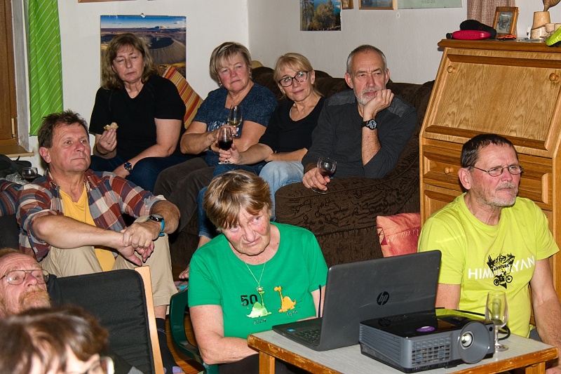 02b Promítáme 30 let trvání Cestovatelského víkendu