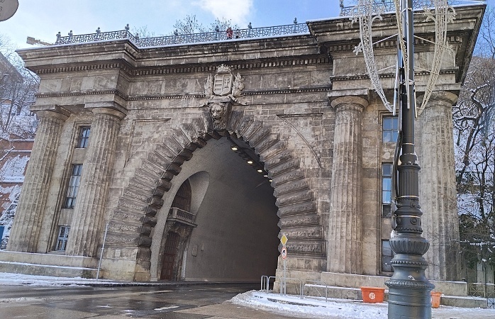 26 Tunel d Dunaje do Budína