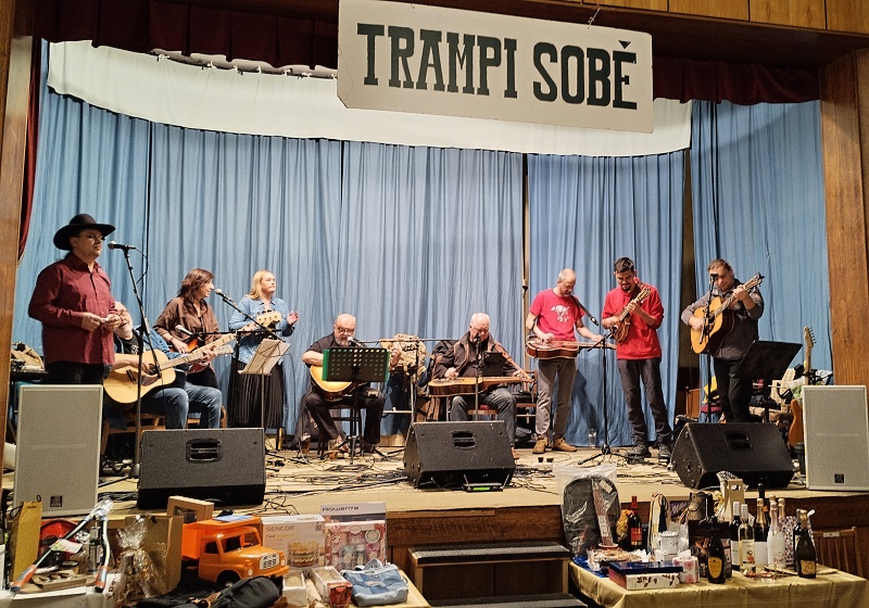 01 Večer před Šlitášem - ples u Blanska