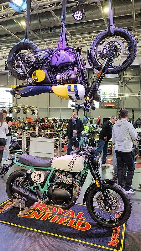 15 Tohle se nám ještě nepodařilo.