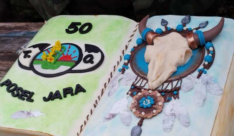 02a Narozeninový dort byl skvělý.