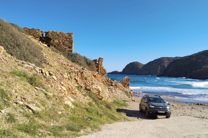 07 První z mnoha pěkných pláží, Amly beach.