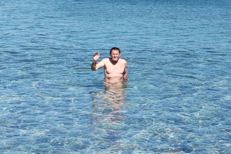 21 Jirka se  koupal snad 2x denně.