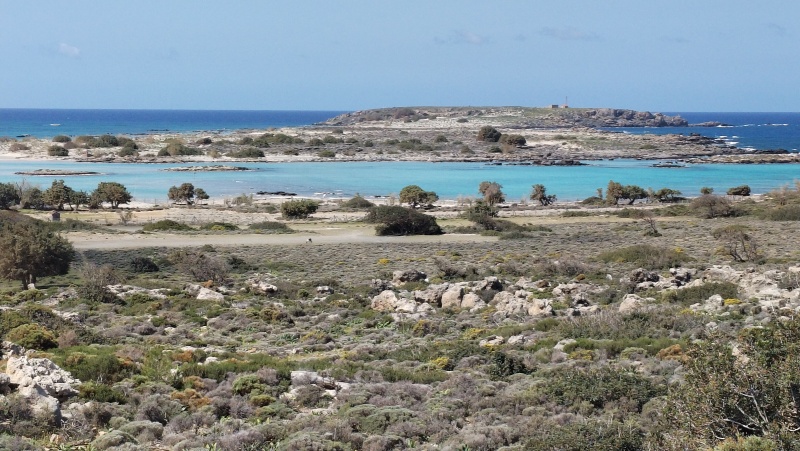 29 Elafonisi beach, prý jako v Tichomoří.