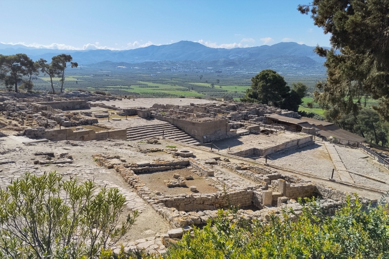 51 Festos, druhý nejstarší mínojský palác ( 3600 let ), zavřeno.