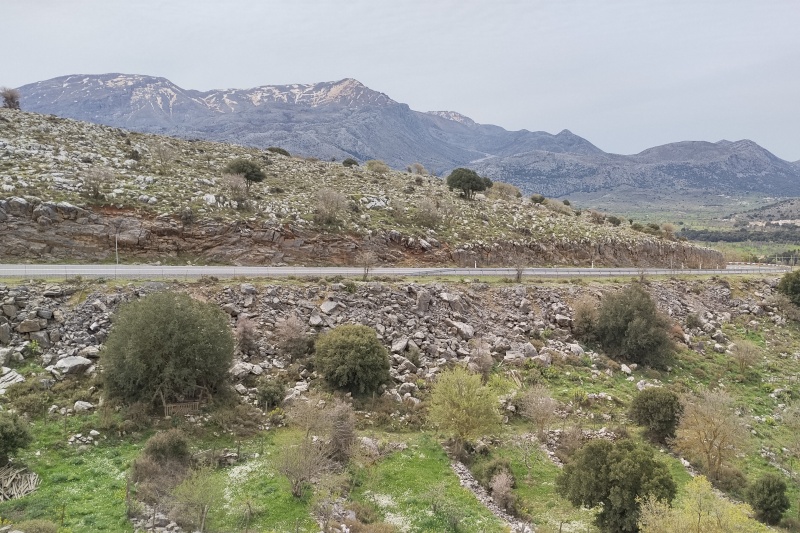 82 Cesta na náhorní plošinu Lassithi