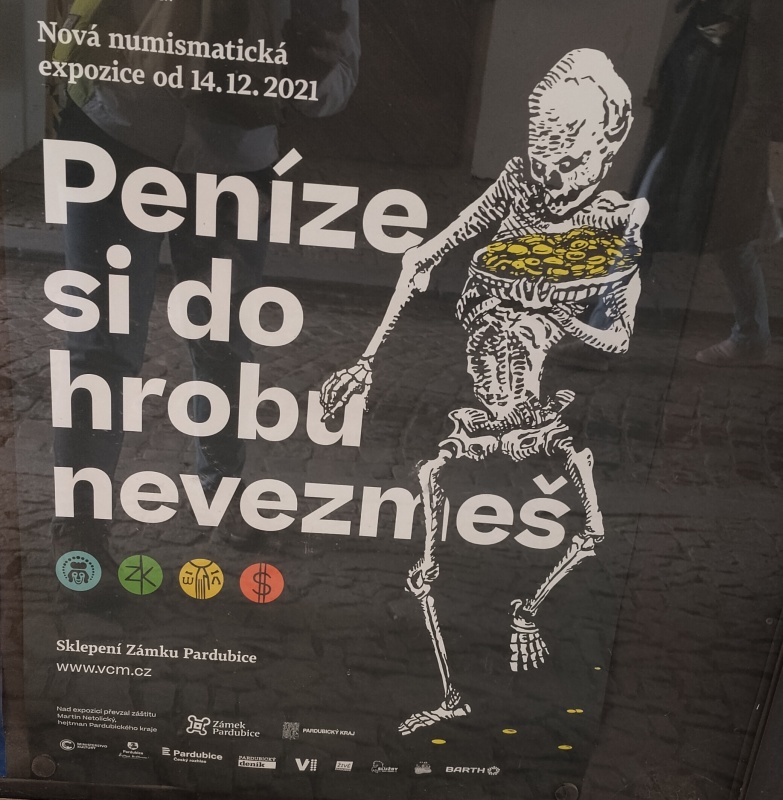 51 ... a rakev nemá kapsy. Užívejte světa ...
