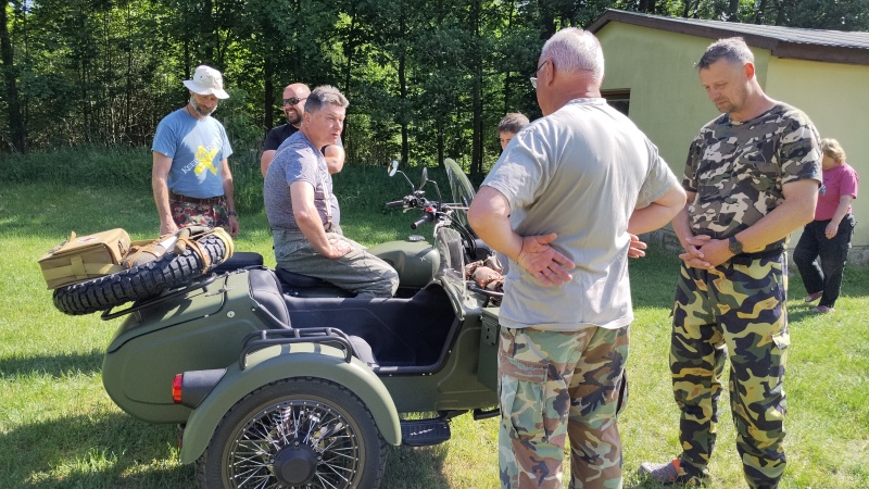06 Poprvé mezi Ukrajince a Rusy zavítal Číňan.