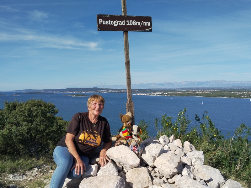 27 Vrchol jako ve vysokých horách