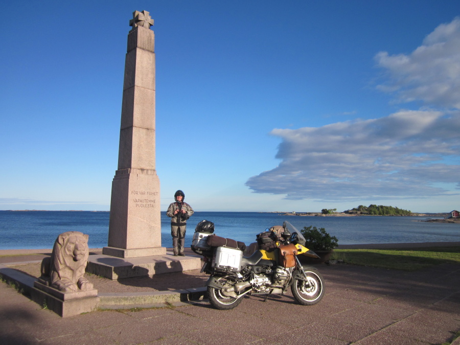 053.Městečko se jmenuje Hanko