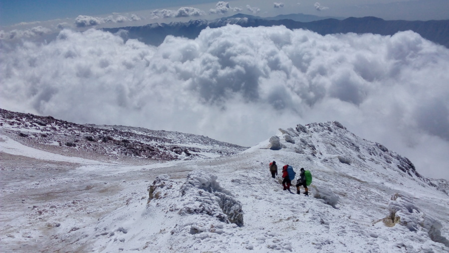 06 Výstup na Damavand, 5671 metrů