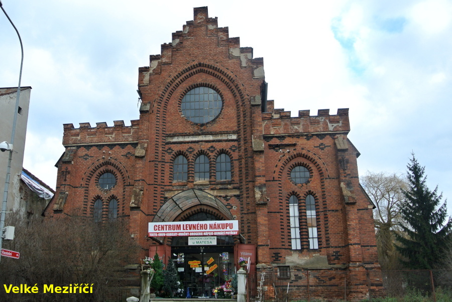 22 Památka-židovská synagoga