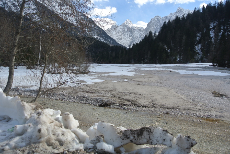 10 Cesta přes sedlo Vršič je zaprto